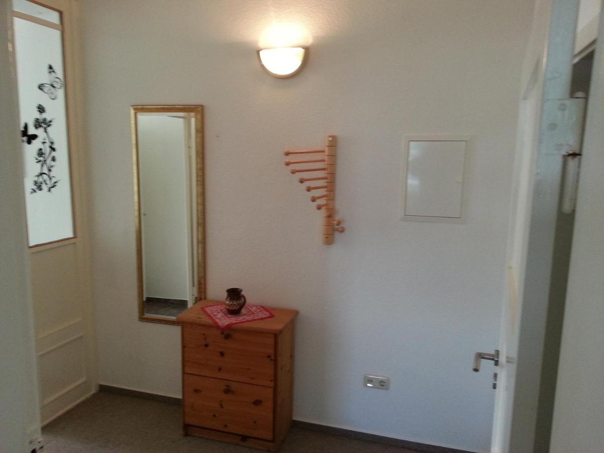 Grosse Wohnung Nossentiner Huette Exteriör bild