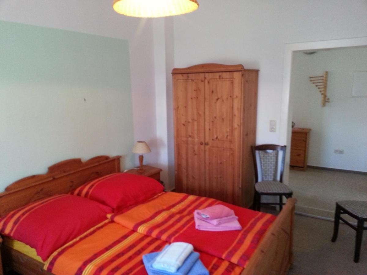 Grosse Wohnung Nossentiner Huette Exteriör bild